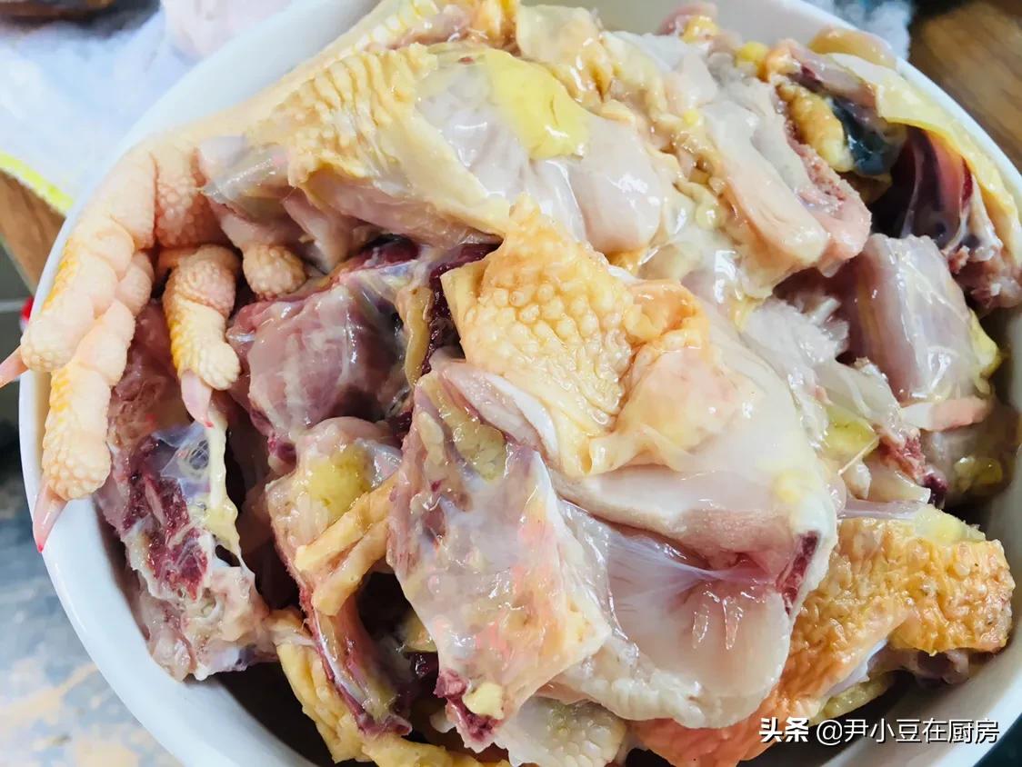 鲜嫩多汁好吃到停不下来的红烧鸡,农家红烧鸡的做法最好吃