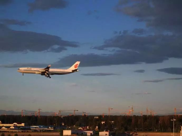 国外入境最多可带多少现金,出境和入境最多携带多少现金