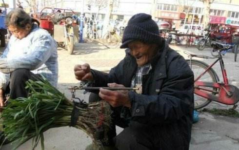 玩股票到底是好还是不好,为什么这么多人喜欢股票赚钱