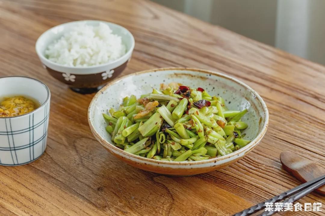 简单省事开胃下饭越吃越过瘾,简单三步搞定怎么吃都不腻