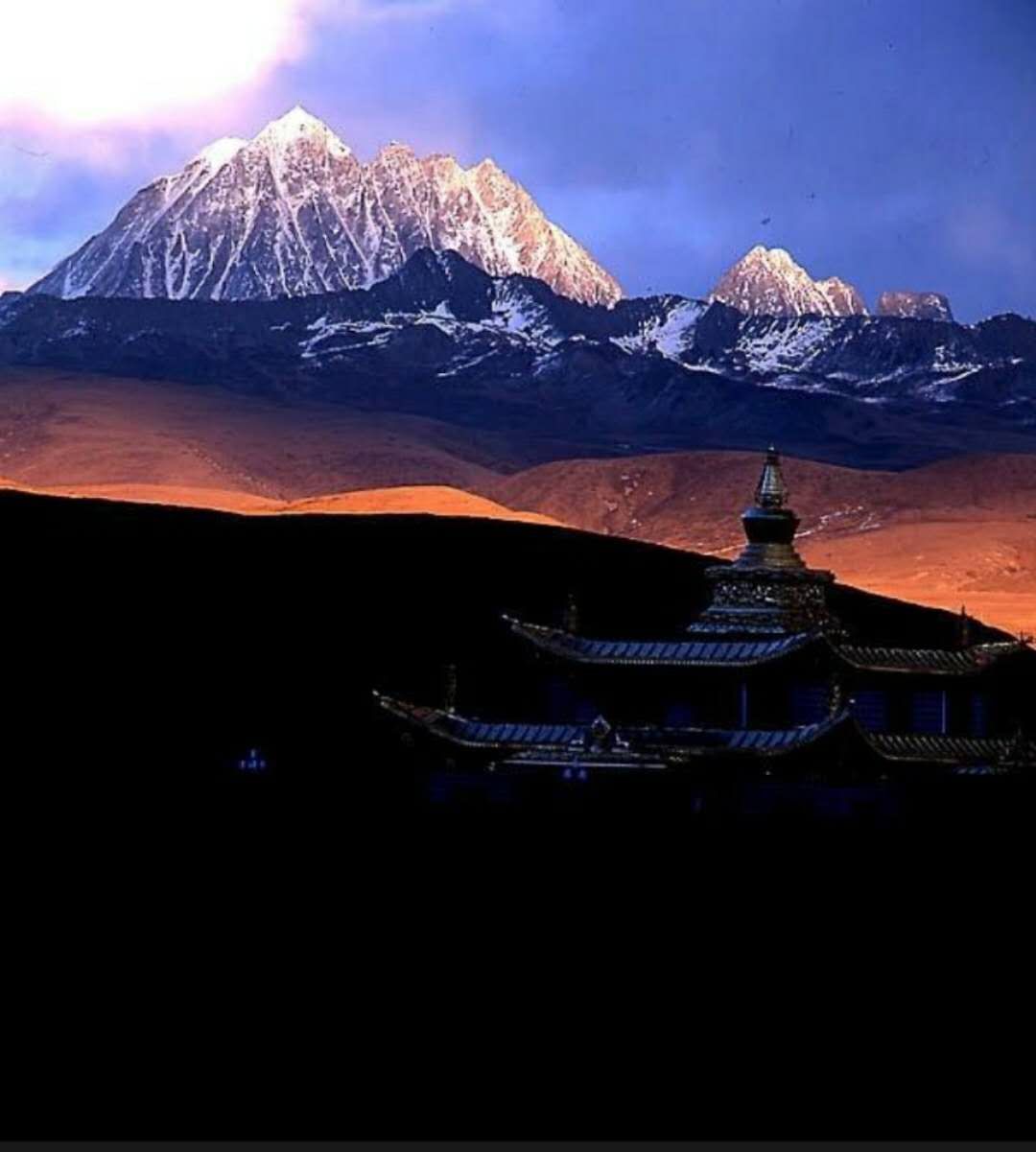 香格里拉哪个地方的,香格里拉哪个国家