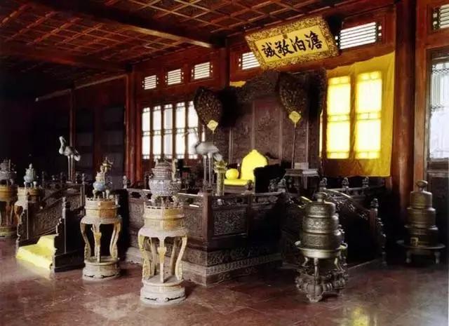 雍正皇帝御批书法欣赏,乾隆御笔紫气东来匾简介