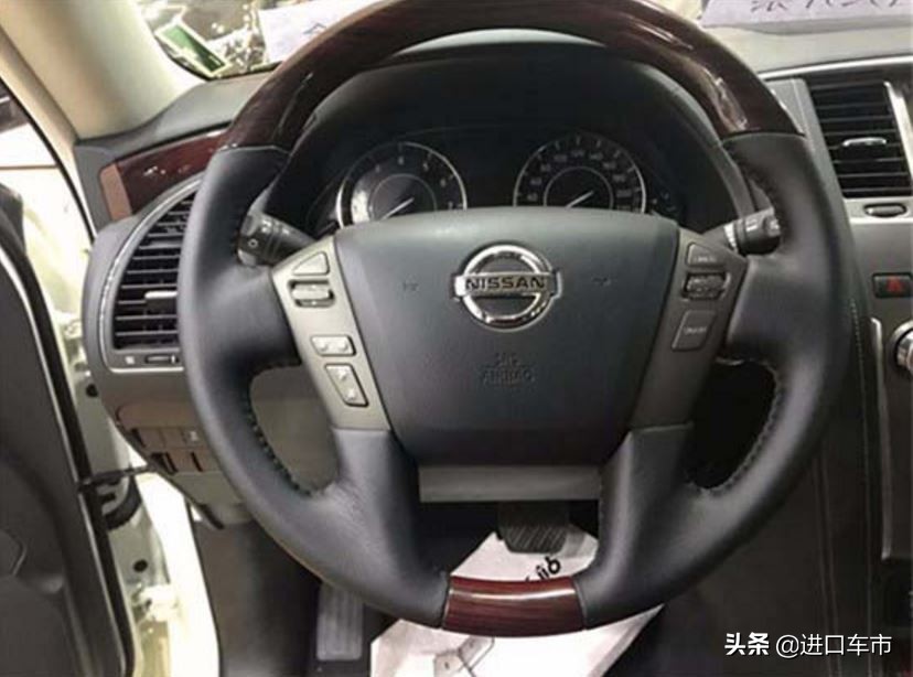 日产途乐后排空间,日产途乐2020款y624.0lxe中东