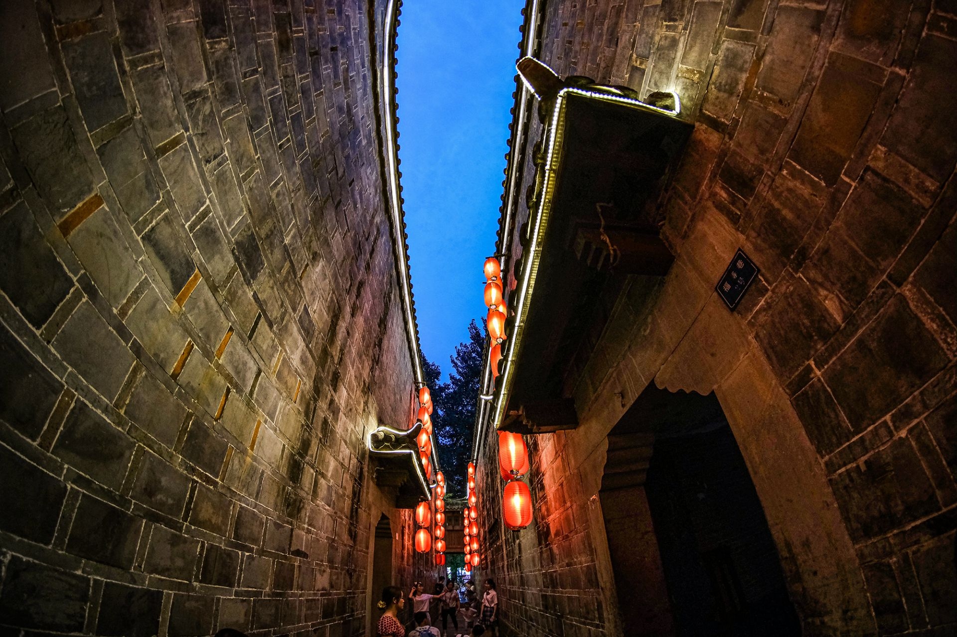 七工匠7.5鱼眼镜头,七工匠10mmf2.8鱼眼镜头