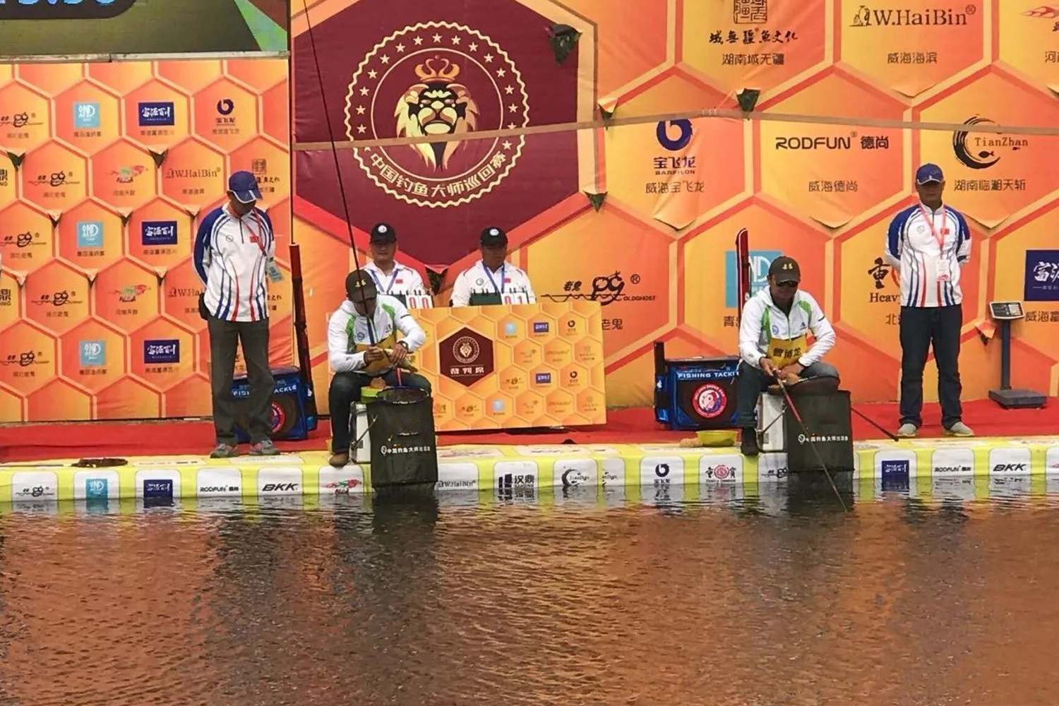 冬季钓鱼小药绝密配方大全,钓鱼鱼饵小药配方有哪些