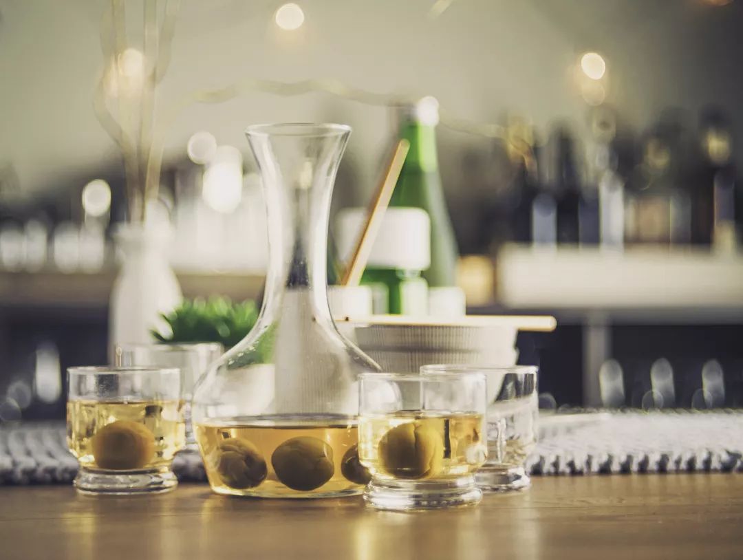 闷热疲惫吃什么好,燥热没精神乏力