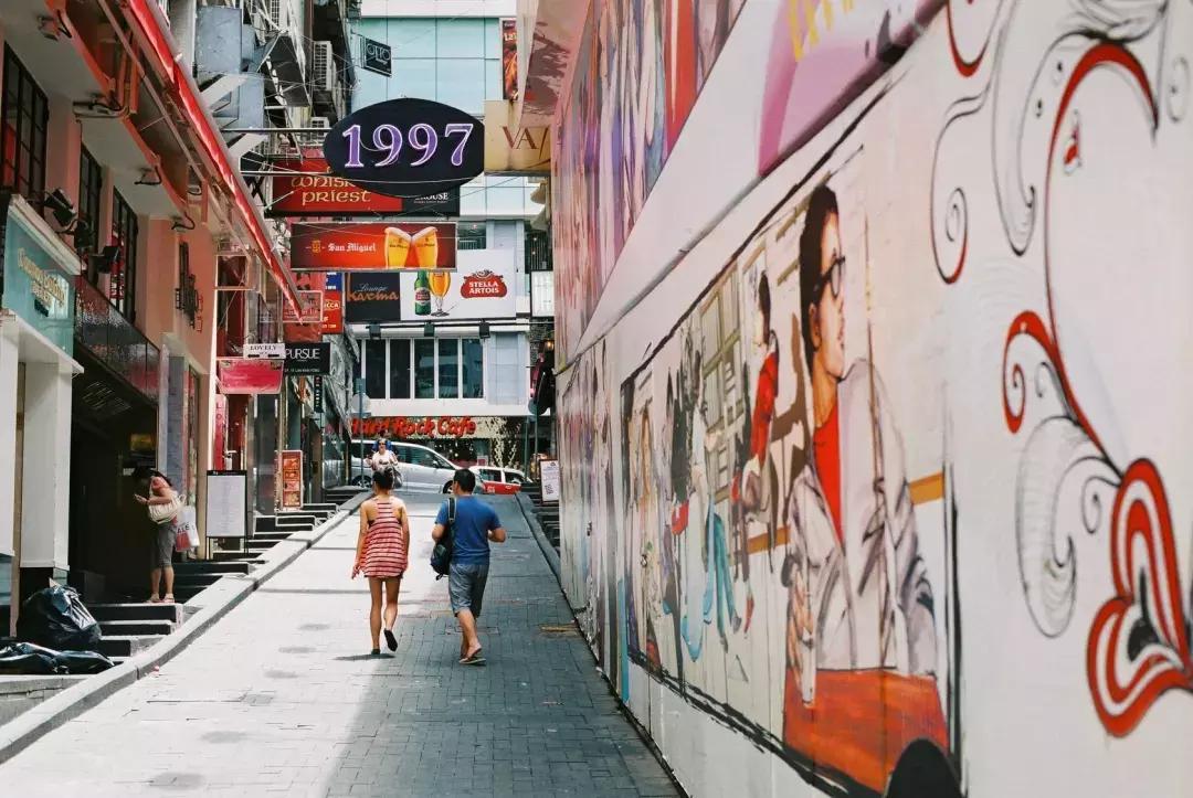 像彩色水果糖一样的香港,让人心动