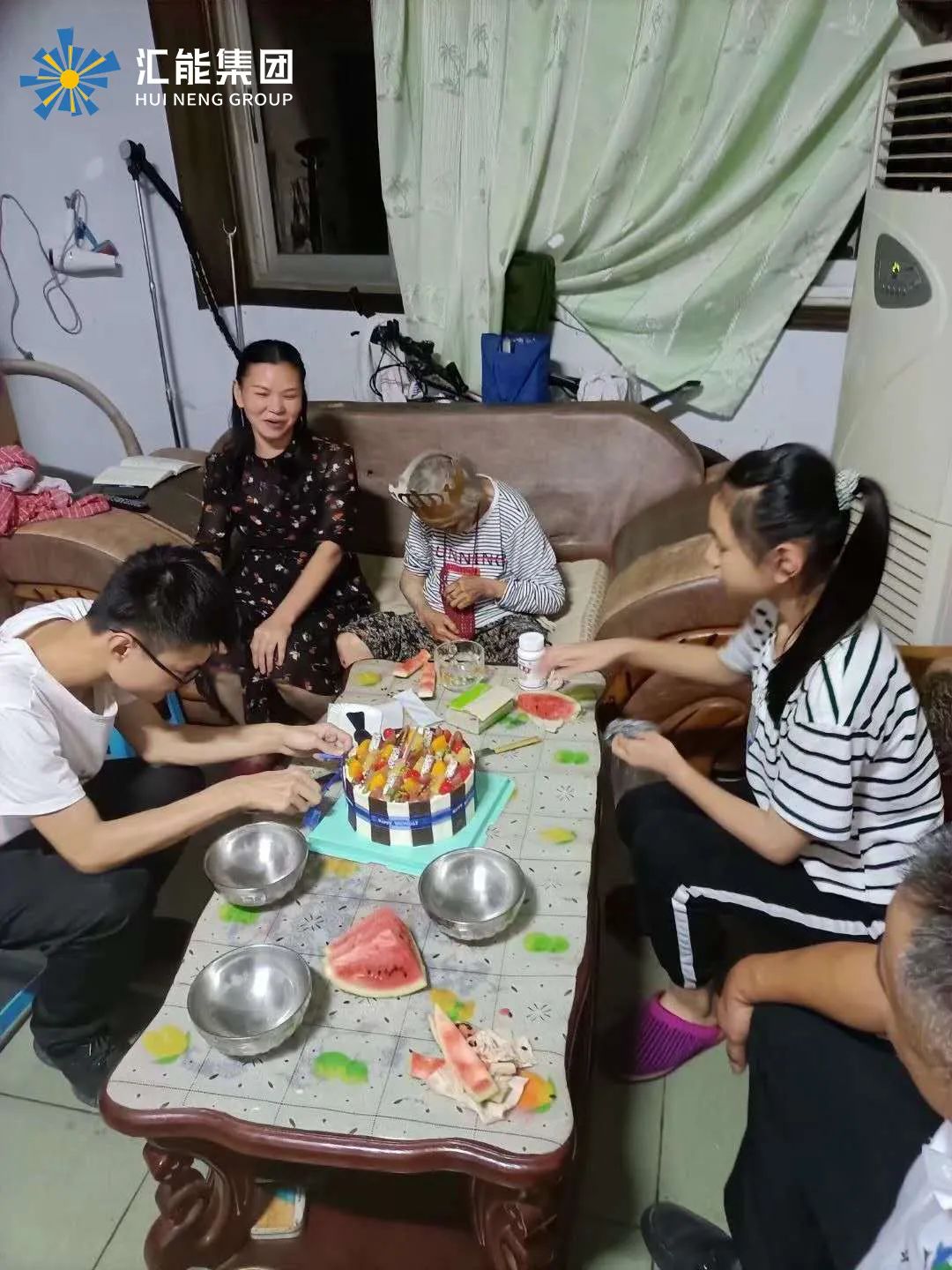 汇能集团感恩日活动,汇能集团感恩父母视频