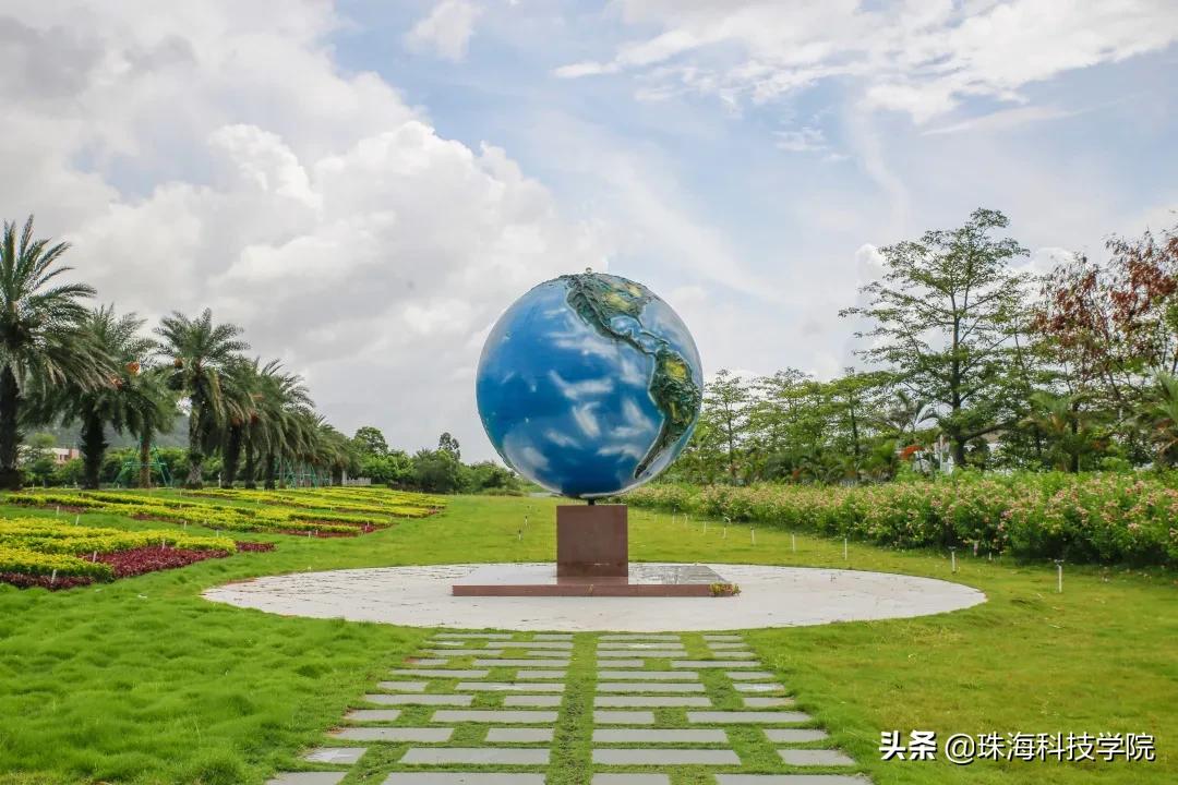 读一所校园环境和学习氛围全方位一流的大学是什么体验？