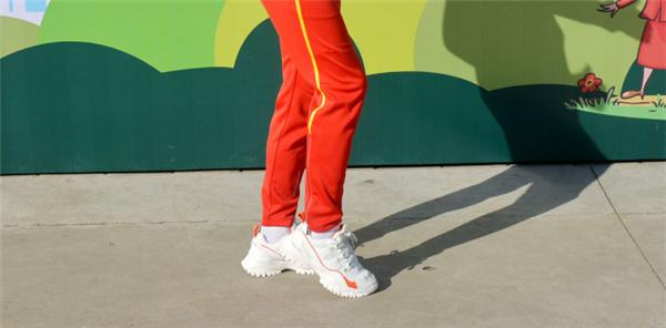 正确的选鞋方法和技巧,骨科医生教你5个挑好鞋的技巧