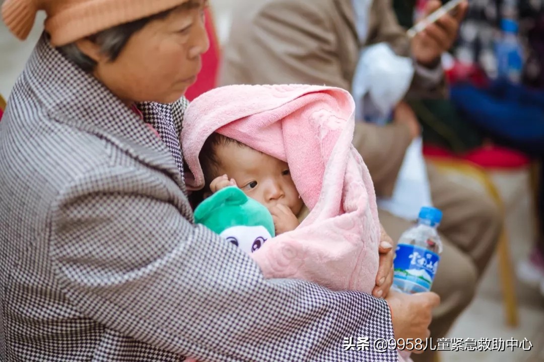 义诊走进乡村,义诊走进乡村医疗