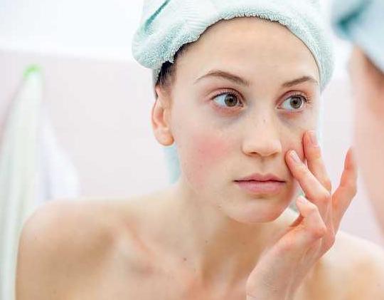 不是黑眼圈,黑眼圈是我用生命熬出来的