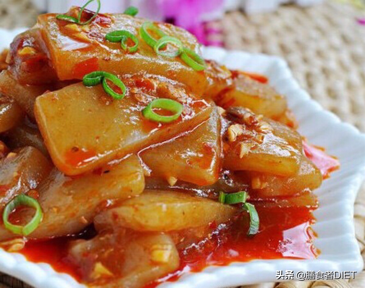 肚子太胖吃多了难受,肚子很鼓很硬吃的也不多怎么回事