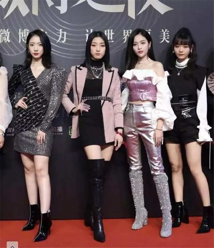 傅菁和孟美岐同框,傅菁孟美岐视频