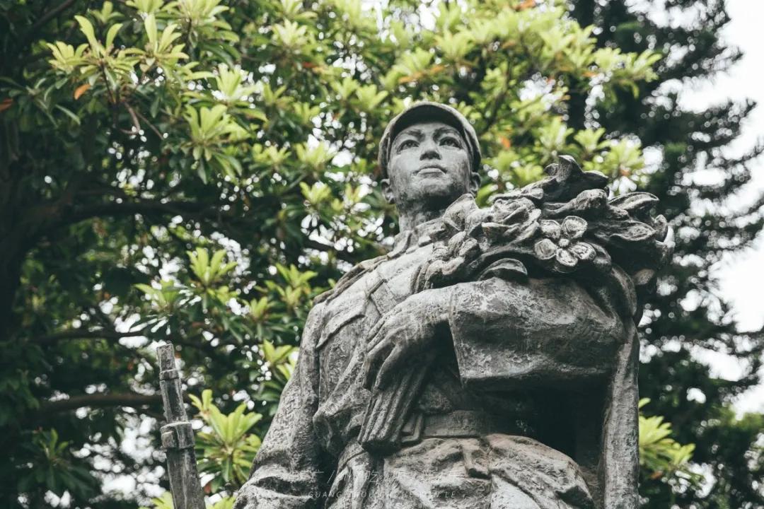 广州白云山滑道一日游,广州白云山懒人快速游玩时间