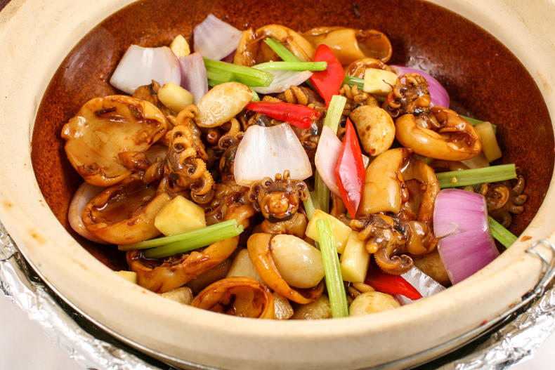 鲜墨鱼仔怎么做嫩又好吃,干墨鱼仔怎么做好吃又简单