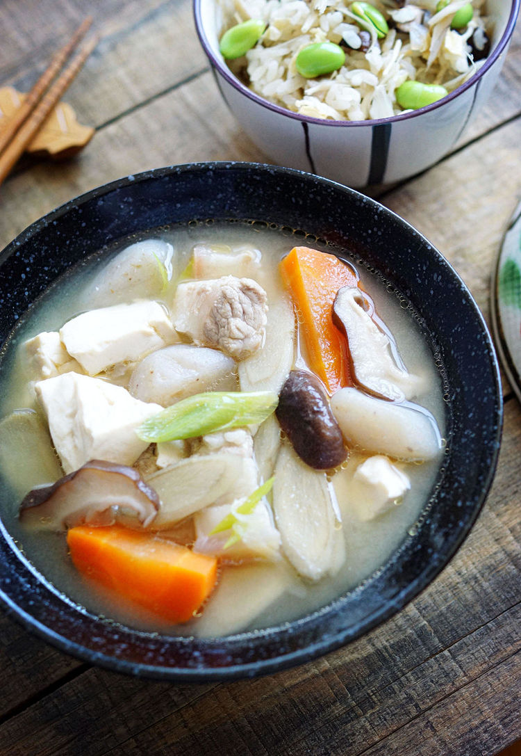 儿童春季补钙骨头汤,骨头汤怎么熬最补钙1岁儿童