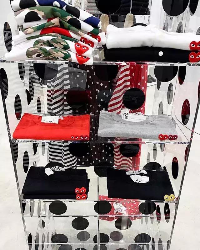 女人的衣柜永远都缺一件新衣服,女人的衣柜里永远缺一件衣服视频