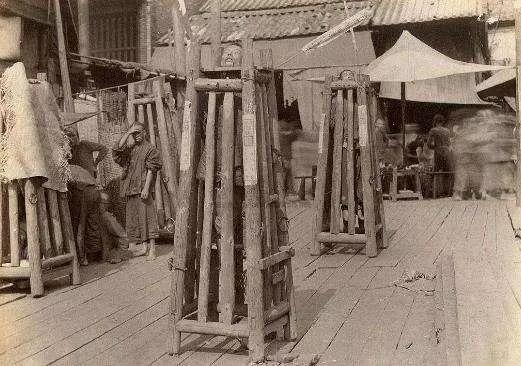 这是清朝最常见的刑罚,比斩首还要残酷,想自杀都没有机会