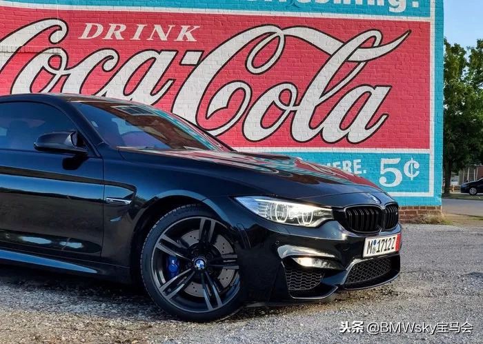 哪一台宝马适合改装m4,买bmw送什么礼品