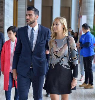 佩莱晒瓦尔加美照,佩莱佩嫂互动