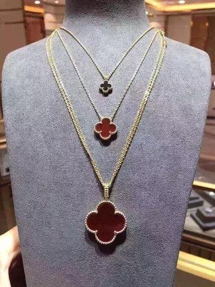 直男欣赏不来的荧光色,三大直男觉得最丑的首饰