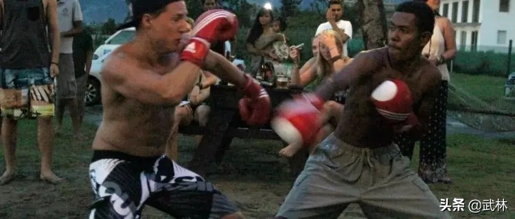 实战第一步突破技巧,教你一步一步提高情商