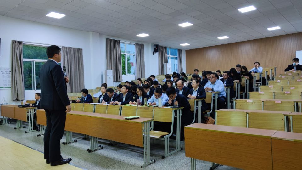 南京宇通实验学校班级称号,南京宇通实验学校初三七班