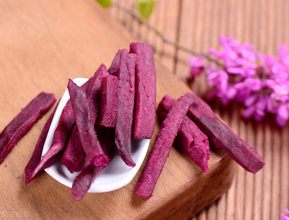 减肥期间为什么不能吃三种主食,减肥吃主食好还是不吃主食好