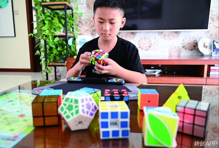 中国少年打破三阶魔方世界纪录,最快的三阶魔方世界冠军