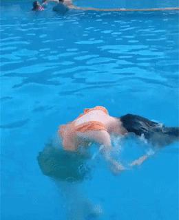 笑死人不偿命搞笑动图,p图搞笑视频笑得肚子疼