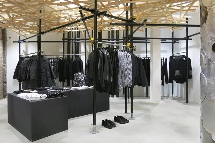 失去“港潮”光环的I.T，如今想出风头都难