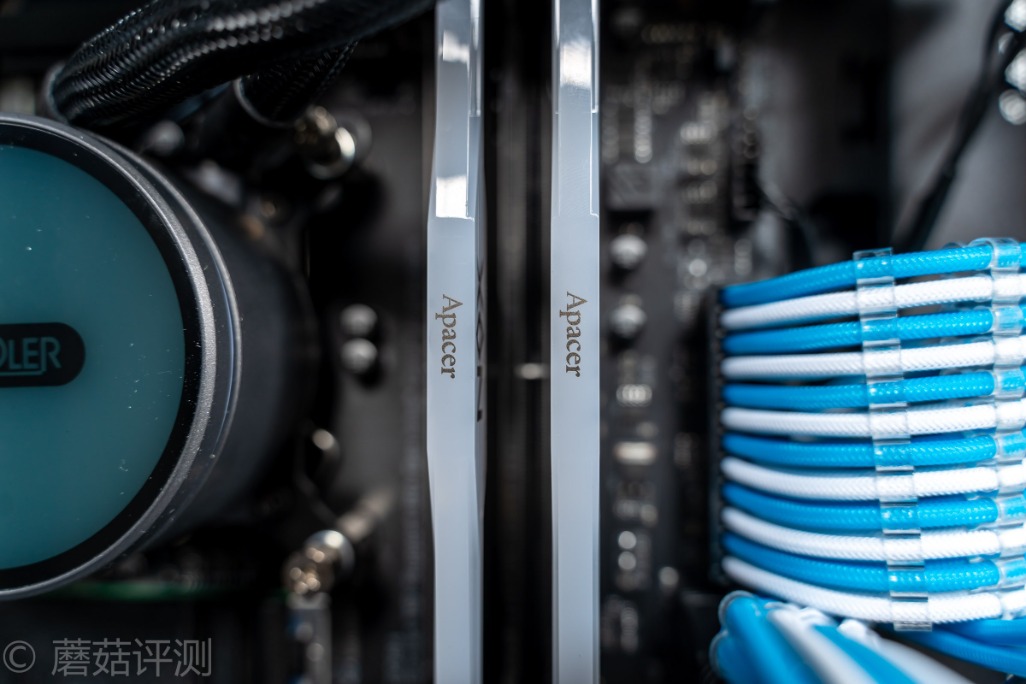 宇瞻nox评测,宇瞻nox暗黑马甲ddr5测评