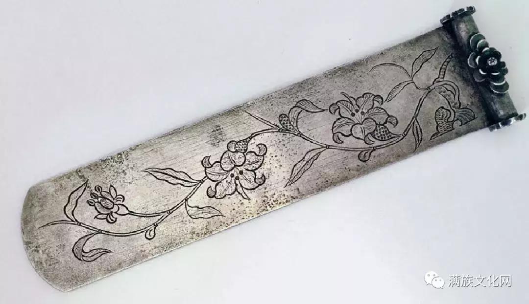 如展画轴—清代满族民间扁方赏析