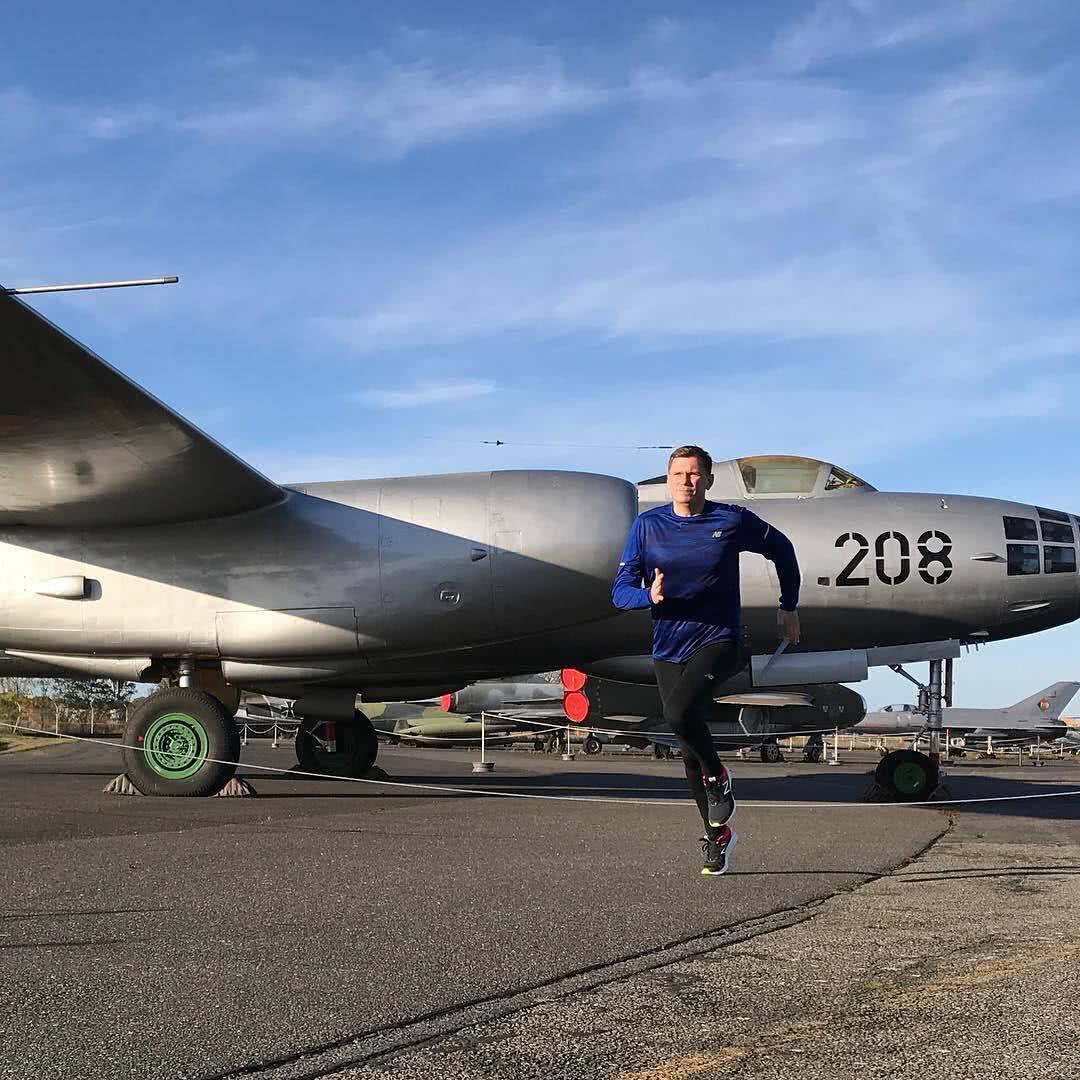 跑10公里之后膝盖关节酸痛,跑2公里膝盖酸痛怎么办