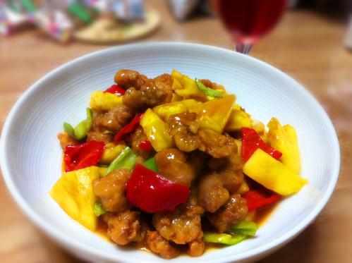 酸甜可口的菠萝咕咾肉做法大公开,第一美食菠萝古老肉详细做法