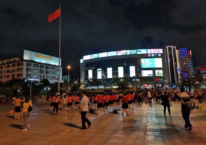 全国哪个地方的菜刀最好,全国最大菜刀生产基地