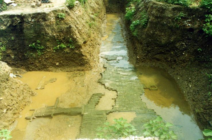 南宋的都城临安现在处于哪个位置,南宋的都城临安是现今的哪个地方