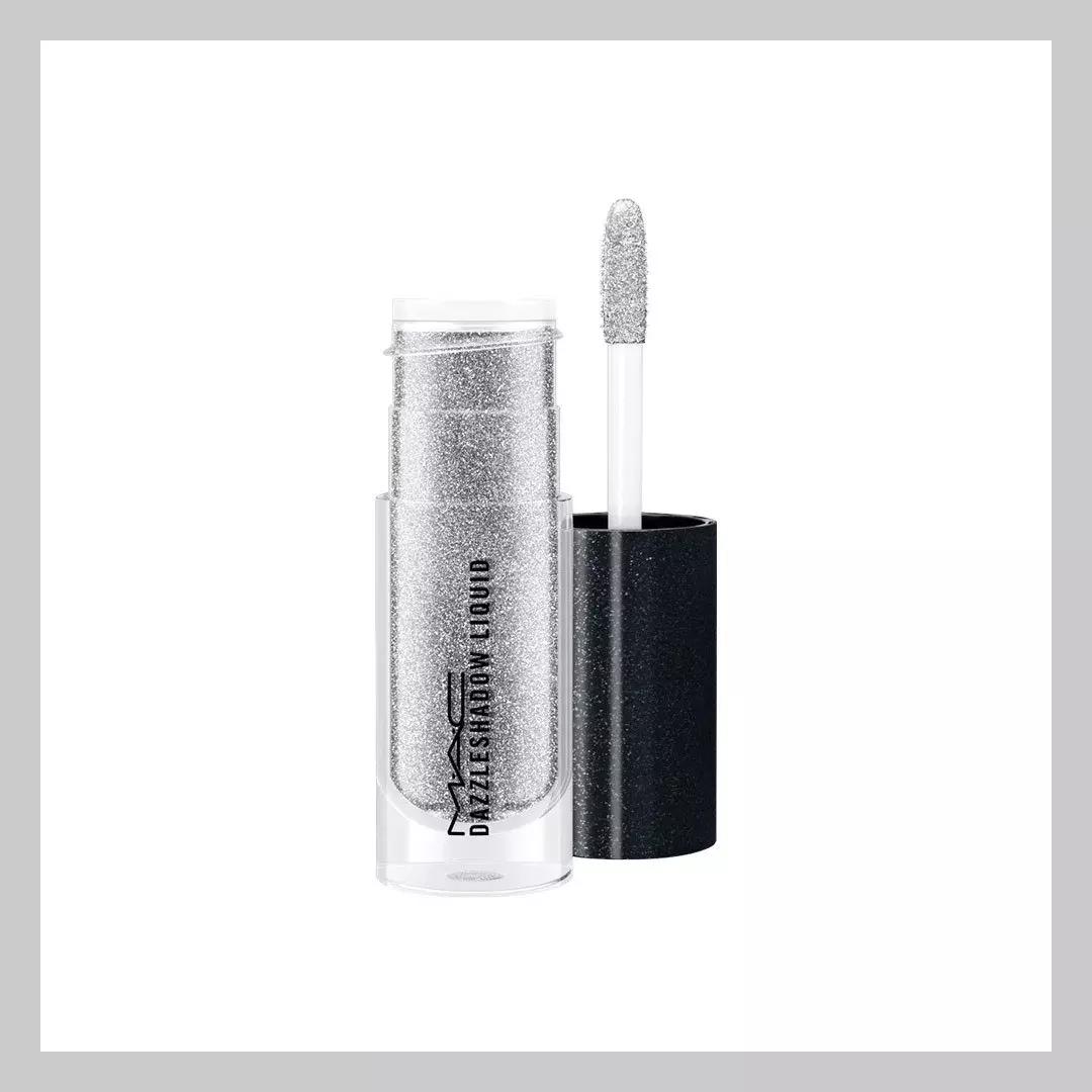 约会必备的彩妆有哪些,约会必备的彩妆推荐女生