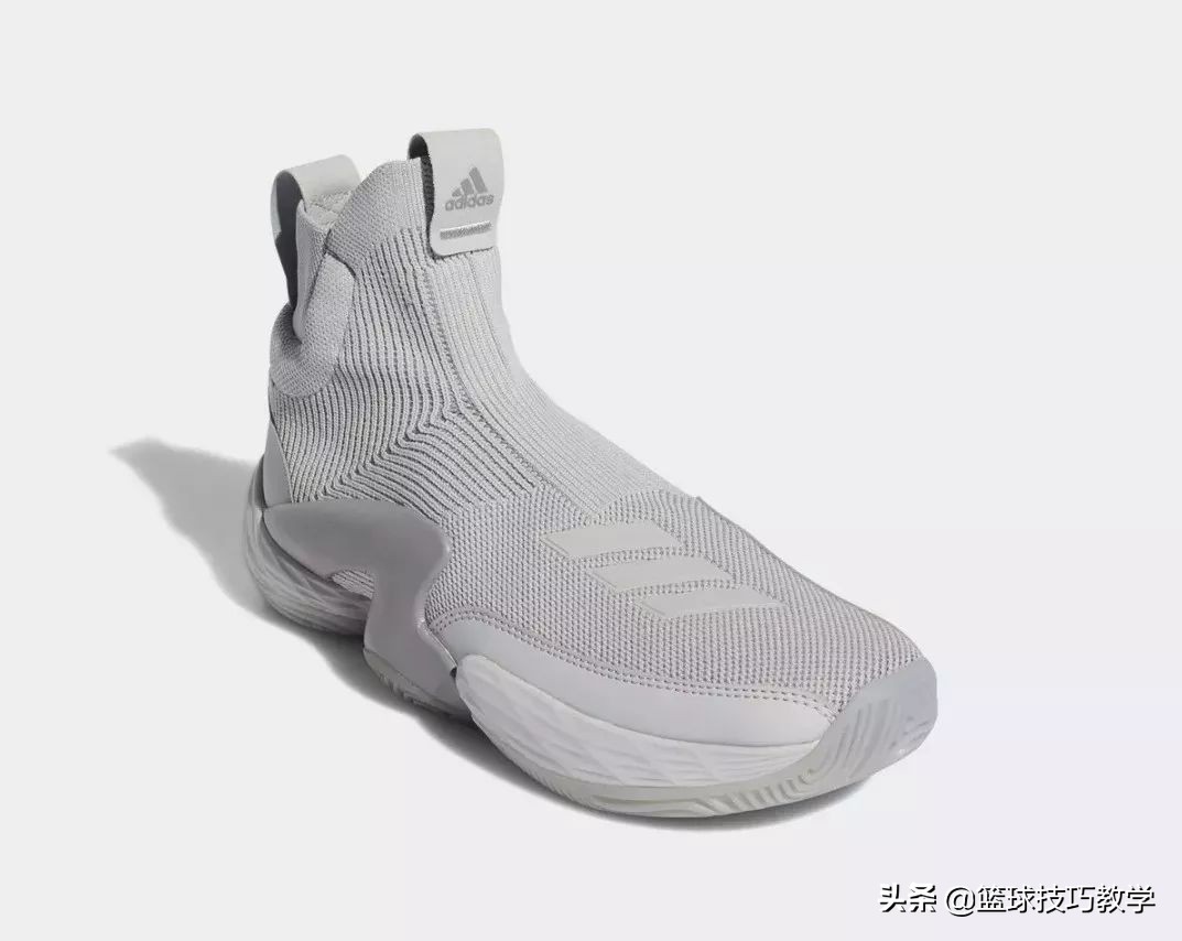 阿迪达斯onethegame2.0球鞋,阿迪crazyflight排球鞋测评