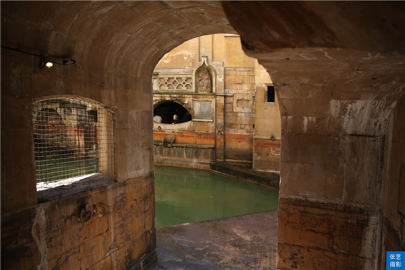 英国巴斯泡澡,英国巴斯浴池