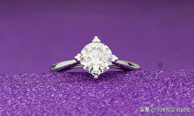 pt950钻戒的意义,pt950钻戒为什么金重才零点几克