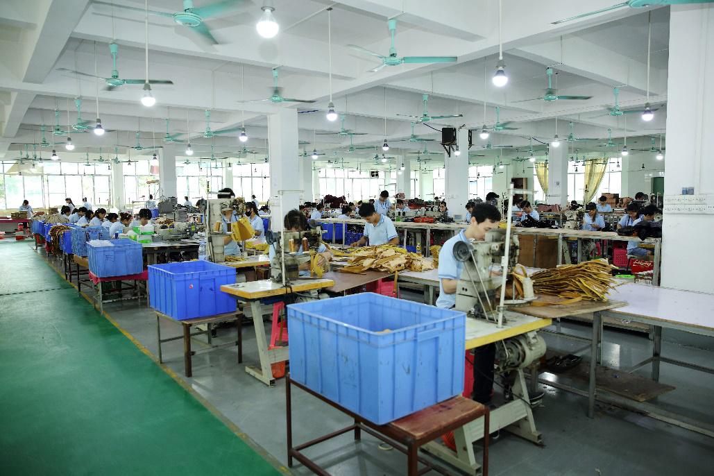 皮具电商发展前景,皮具行业产业升级