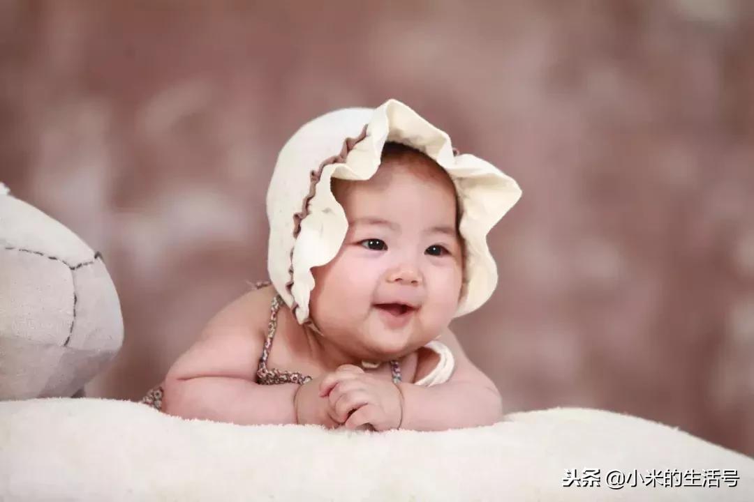 7岁男孩摸女老师胸部被打,说:“我只是想玩玩”