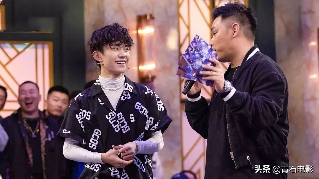 街舞2:2赛怎么赢,街舞2hiphop组对决