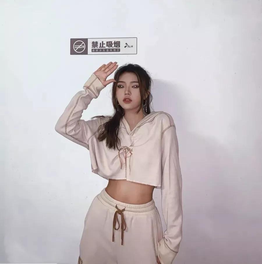 看看美女们买的新衣服，跟着下单防踩雷