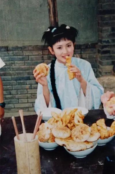 谢娜和张杰之间的趣事,谢娜和张杰的爱情故事如何展开的