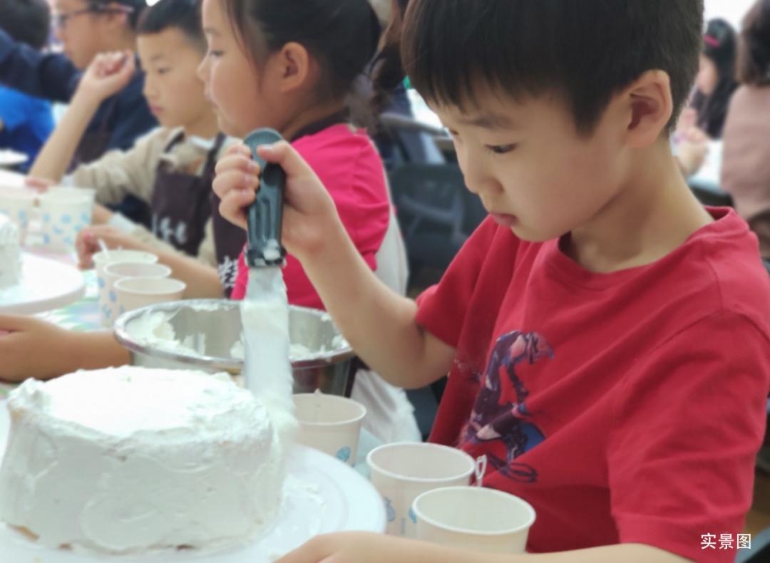 以初心鉴真心下一句,以初心鉴真心让服务更有温度