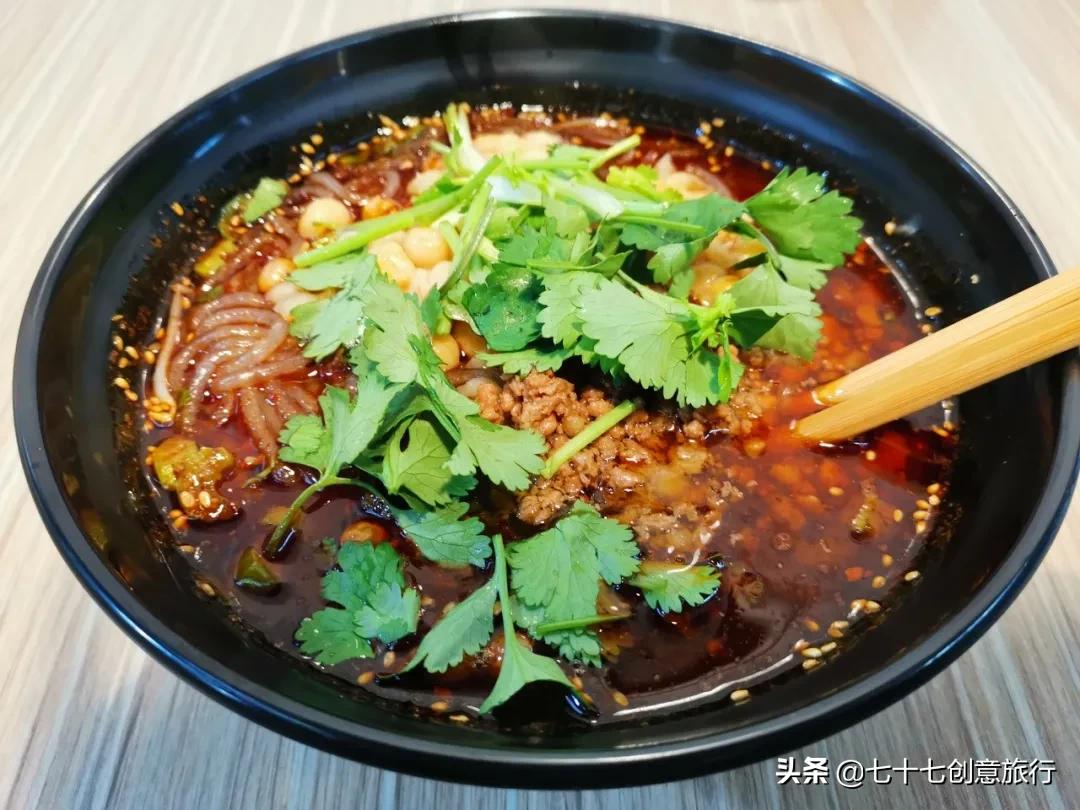 盘点国内专坑游客的十条美食街,国内被游客吐槽最多的5大美食街