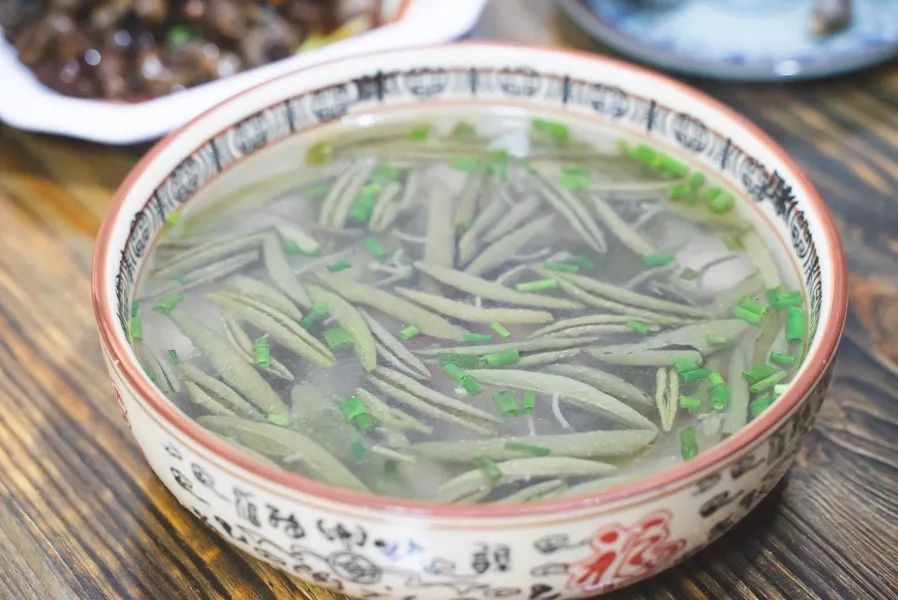 为了吃美食去外地,为了吃儿时的味道跑到一个地方